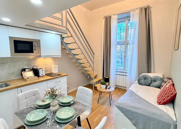 Cozy Museum View 104 Apartman