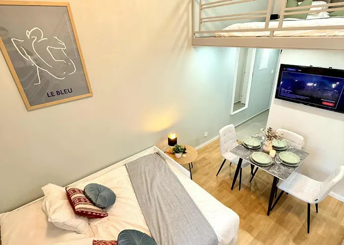 Cozy Museum View 104 Apartman